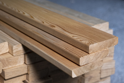 Палубная доска стр. сух. листв. 28х140х3000 класс Экстра упак.