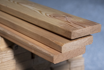 Палубная доска стр. сух. листв. 28х120х3000 класс АВ упак.